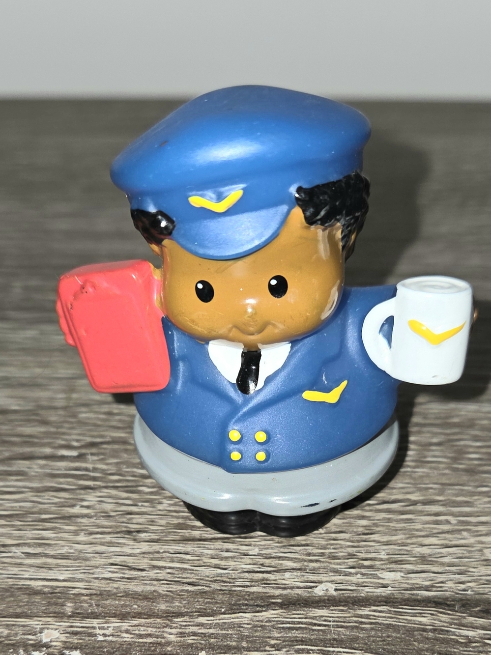 Fisher Price Little People African American Airplane Pilot with Coffee SEE PICTU